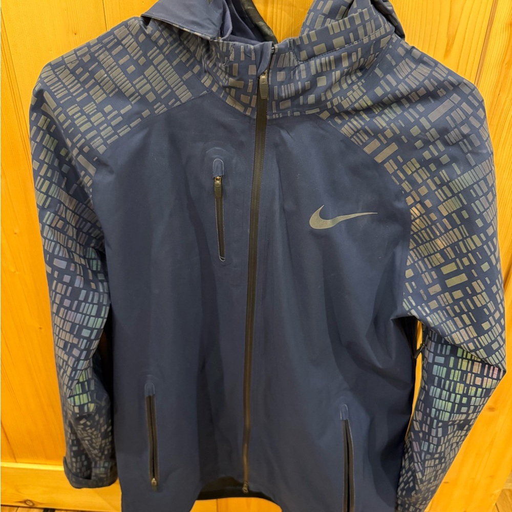 Nike Men's Blue Patterned Windbreaker